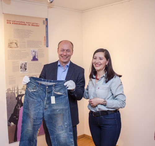 Unzipped-Buttenheim-Tracey-Presentation-Jeans