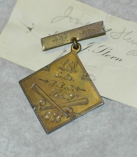 baseball-pendant
